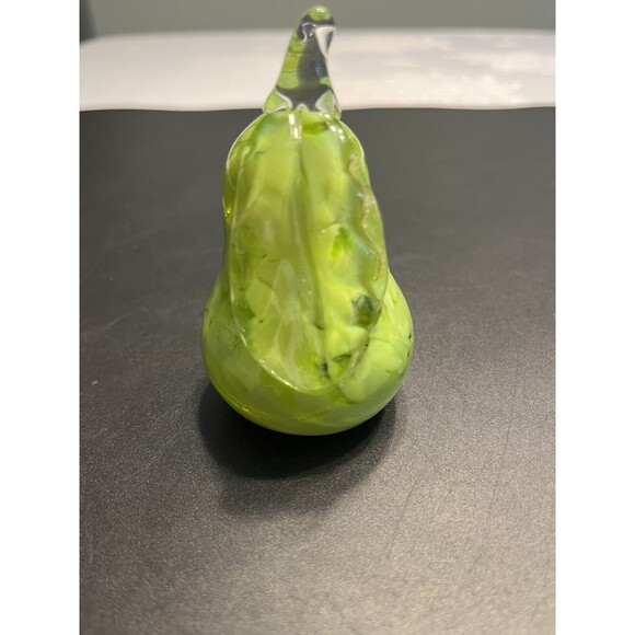 St Clair Art Glass Pear Shaped Paperweight Figurine - Picture 2 of 10